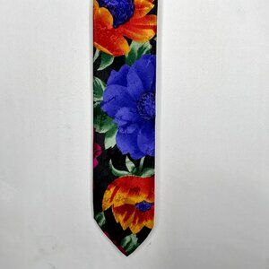 Vintage 1980’s Doneagle Men’s Necktie 2 ¾” Skinny Hawaiian Black Colorful Floral